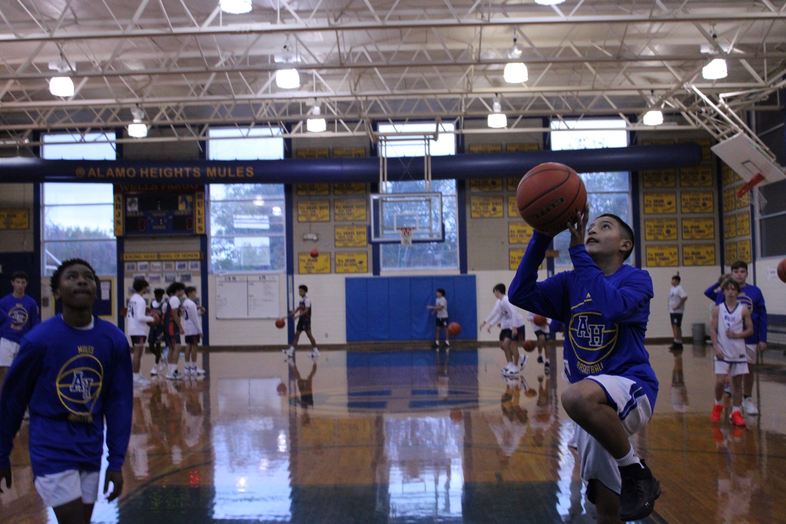 Blue Team Aims for Championship: Key Strategies for Success