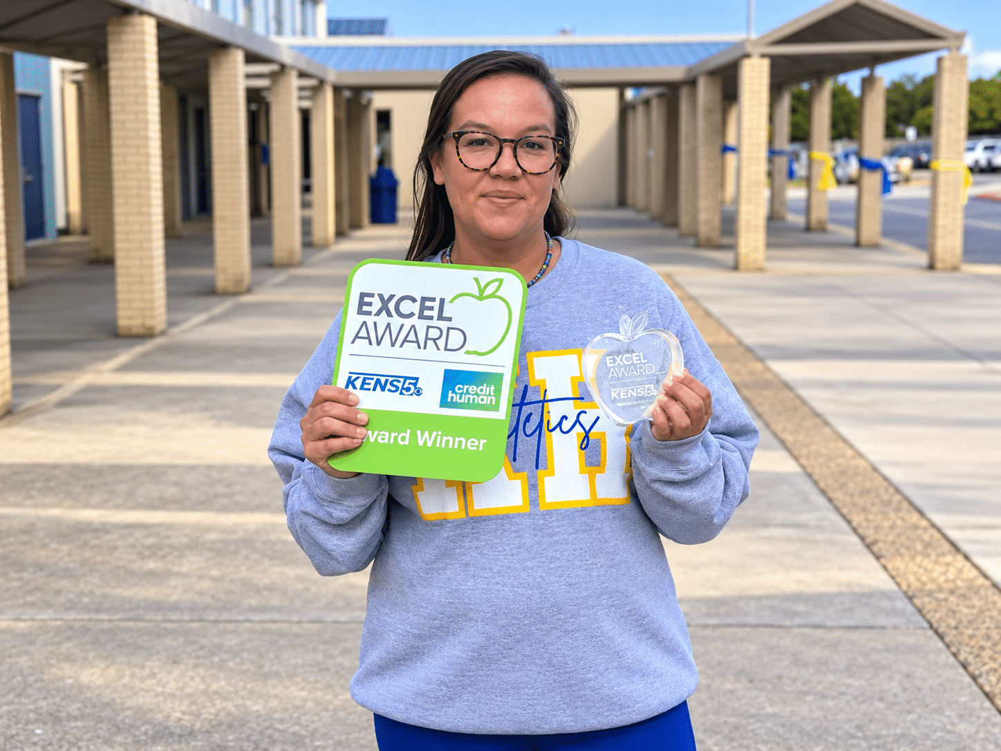 AHJS Coach Olivia Tacker Wins KENS 5 Excel Award for Outstanding Teaching
